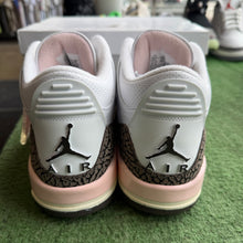 Load image into Gallery viewer, Jordan Neapolitan 3s Size 11.5W/10M
