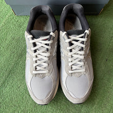 Load image into Gallery viewer, New Balance Slate Grey Raincloud 2002Rs Size 12
