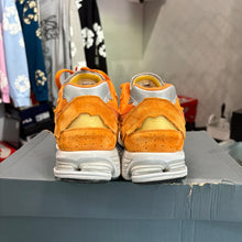 Load image into Gallery viewer, New Balance Protection Pack 2002Rs Size 12
