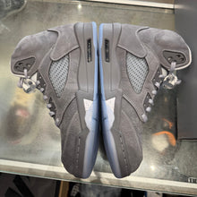 Load image into Gallery viewer, Jordan Wolf Grey 5s Size 10.5
