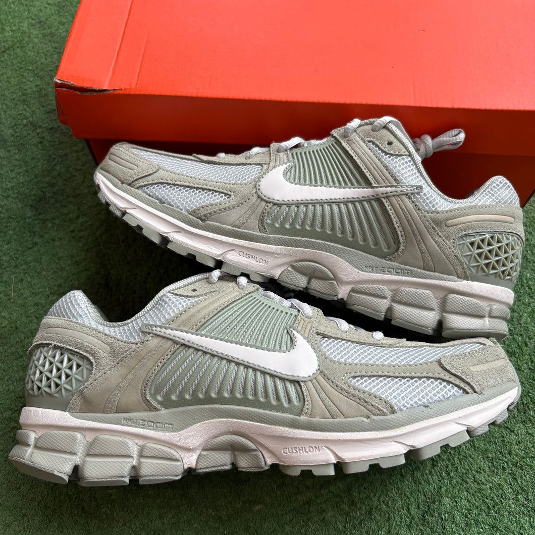 Nike Zoom Jade Horizon Vomero 5s Size 10.5