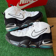 Load image into Gallery viewer, Nike Air Max Uptempo 95s Size 12
