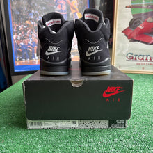 Load image into Gallery viewer, Jordan Reimagined Metallic 5s Size 9
