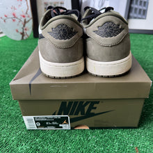 Load image into Gallery viewer, Jordan Medium Olive Low 1s Size 9

