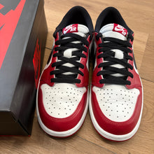 Load image into Gallery viewer, Jordan Chicago 1 Lows Size 10
