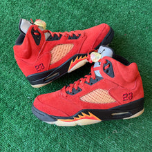 Load image into Gallery viewer, Jordan Dunk on Mars 5s Size 9.5W/8M
