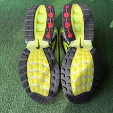Load image into Gallery viewer, Nike Volt Air Max DNs Size 14
