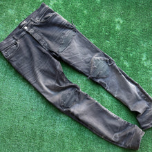 Load image into Gallery viewer, Amiri Denim Size 31
