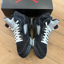 Load image into Gallery viewer, Jordan Reimagined Metallic 5s Size 6.5Y
