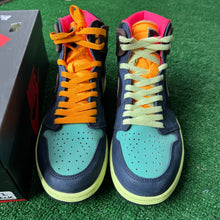 Load image into Gallery viewer, Jordan Biohack 1s Size 10.5
