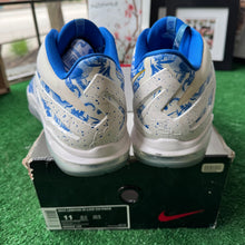 Load image into Gallery viewer, Nike Chinese Pack LeBron Low 11s Size 11
