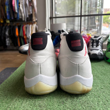 Load image into Gallery viewer, Jordan Platinum Tint 11s Size 13
