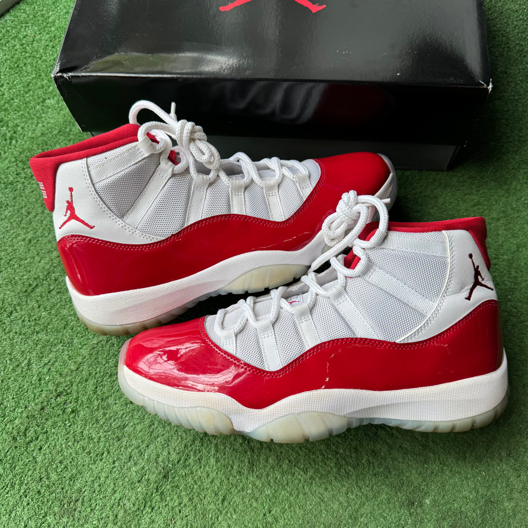 Jordan Cherry 11s Size 11.5