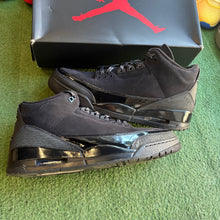 Load image into Gallery viewer, Jordan Black Cat 3s Size 13
