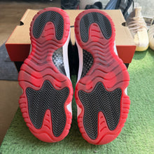 Load image into Gallery viewer, Jordan Bred Low 11s Size 8
