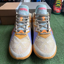 Load image into Gallery viewer, Nike LeBron Mimi Plange Low 18s Size 11.5
