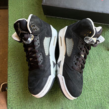 Load image into Gallery viewer, Jordan Moonlight 5s Size 10
