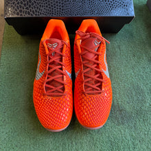 Load image into Gallery viewer, Nike Kobe Total Orange Protro VIs Size 10.5
