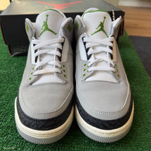Load image into Gallery viewer, Jordan Chlorophyll 3s Size 10
