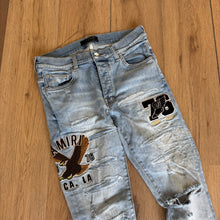 Load image into Gallery viewer, Amiri Denim Size 30
