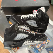 Load image into Gallery viewer, Jordan Reimagined Metallic 5s Size 10
