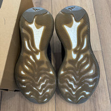 Load image into Gallery viewer, Yeezy Onyx 380s Size 10
