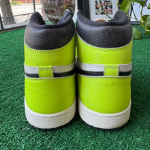 Load image into Gallery viewer, Jordan Visionaire 1s Size 10.5
