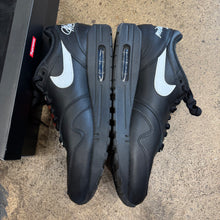 Load image into Gallery viewer, Nike Supreme Air Max 1s Size 10.5
