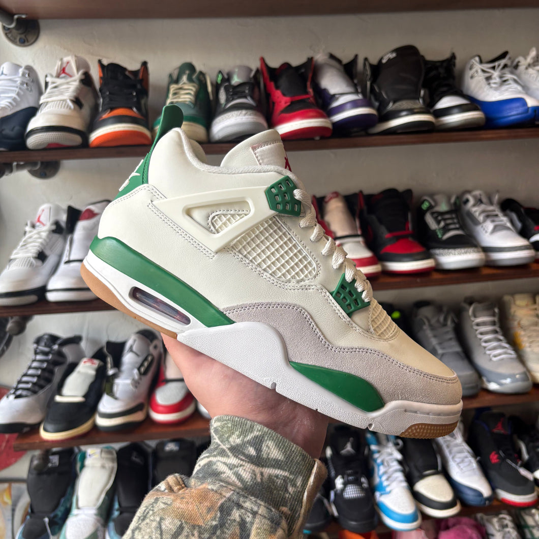 Jordan SB Pine Green 4s Size 11