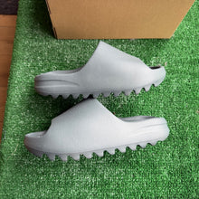 Load image into Gallery viewer, Adidas Yeezy Slate Marine Slides Size 5
