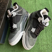 Load image into Gallery viewer, Jordan Fear 4s Size 8.5
