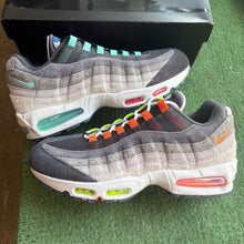 Load image into Gallery viewer, Nike Big Bubble Greedy Air Max 95s Size 12
