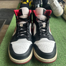 Load image into Gallery viewer, Jordan Black Red Mid 1s Size 11.5
