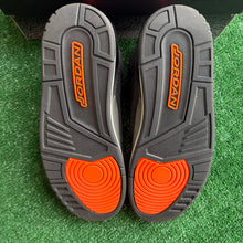 Load image into Gallery viewer, Jordan Fear 3s Size 11
