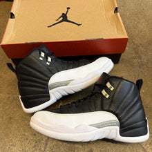 Load image into Gallery viewer, Jordan Playoff 12s Size 8.5
