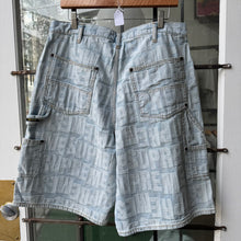 Load image into Gallery viewer, Supreme Jorts Size 32
