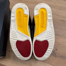 Load image into Gallery viewer, Jordan Animal Instinct 3s Size 9
