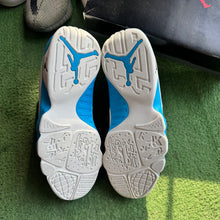 Load image into Gallery viewer, Jordan Powder Blue 9s Size 11
