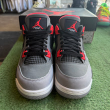 Load image into Gallery viewer, Jordan Infrared 4s Size 7Y
