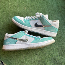 Load image into Gallery viewer, Nike SB April Skateboard Low Dunks Size 11.5
