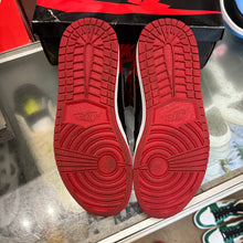 Load image into Gallery viewer, Jordan Patent Bred 1s Size 9
