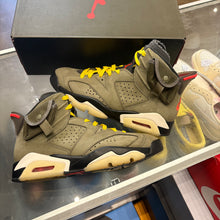 Load image into Gallery viewer, Jordan Travis Scott 6s Size 8
