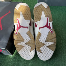 Load image into Gallery viewer, Jordan Maroon 6s Size 14
