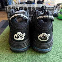Load image into Gallery viewer, Nike Social Status Air Max Pennys Size 10.5
