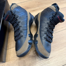 Load image into Gallery viewer, Jordan Olive 9s Size 7.5
