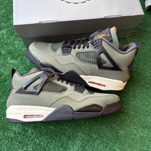 Load image into Gallery viewer, Jordan Undefeated 4s Size 13
