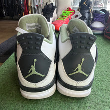 Load image into Gallery viewer, Jordan Seafoam 4s Size 6.5W/5M
