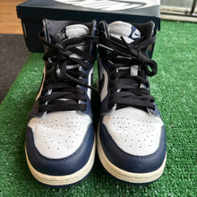 Load image into Gallery viewer, Jordan Midnight Navy 1s Size 6Y
