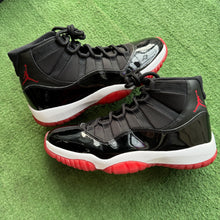 Load image into Gallery viewer, Jordan Bred 11s Size 10.5
