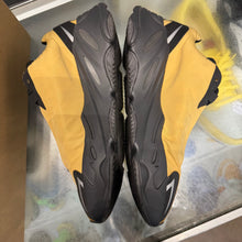 Load image into Gallery viewer, Adidas Yeezy Honey Flux 700 MNVN Size 8
